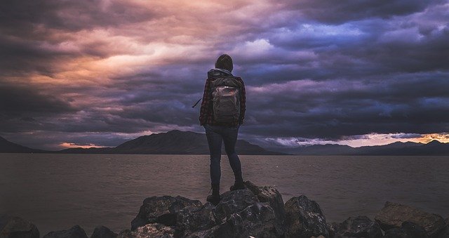 Encouraging Words in a Storm